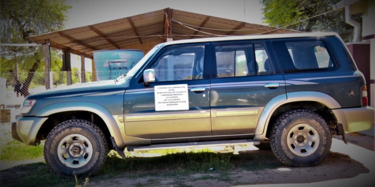 Cruz Roja y Municipalidad de Filadelfia entregan vehículo a la USF de Uj’e Lhavos