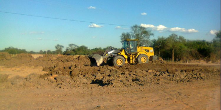 Obras de pavimentación del tramo Filadelfia- Loma Plata están con 17% de avance Obras de pavimentación del tramo Filadelfia- Loma Plata están con 17% de avance