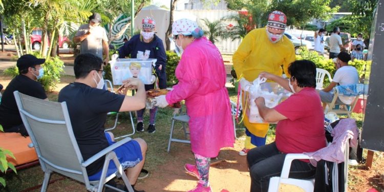 Doctores Payasonrisas conmemoran aniversario con visitas de esperanza a albergues Doctores Payasonrisas conmemoran aniversario con visitas de esperanza a albergues