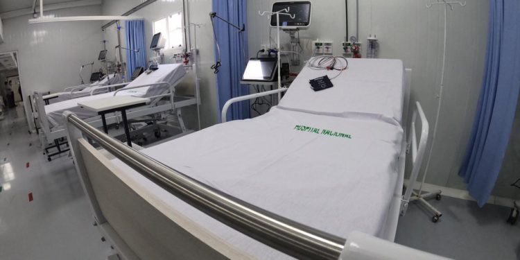 Presidente promulga ley que establece uso de fondos de binacionales para Salud Presidente promulga ley que establece uso de fondos de binacionales para Salud