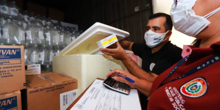 Paraguay recibe totalidad de donativo de medicamentos de Estados Unidos para la lucha contra la covid-19