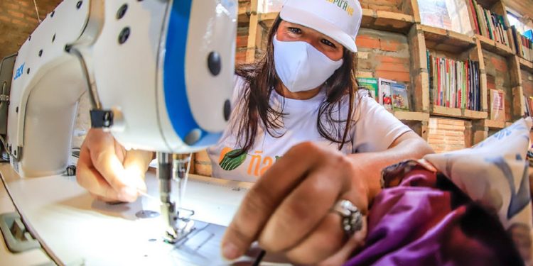 Rol de las mujeres fue clave en el crecimiento económico del país