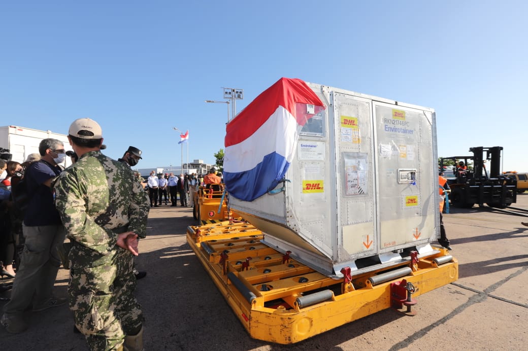 Paraguay recibirá de una sola vez las 20.000 dosis de la vacuna Sputnik V, según Salud Pública