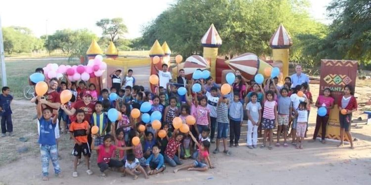 Levantart apoya a los niños y jóvenes de Neuland en medio de la pandemia