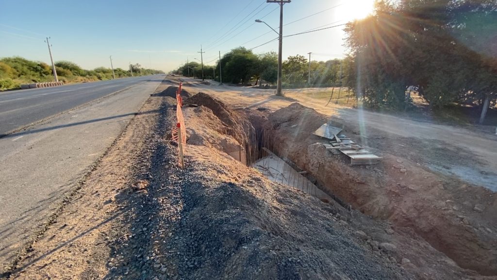 Continúan trabajos de alcantarillado en Villa Choferes del Chaco Continúan trabajos de alcantarillado en Villa Choferes del Chaco