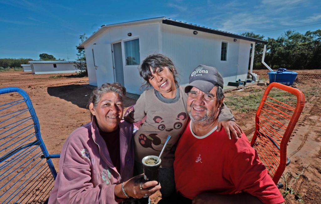 Ruta PY09: familias reasentadas inician una nueva vida en urbanización