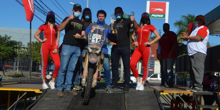 Brillante jornada en el Desafío Paraguarí. Competidor chaqueño subió al podio