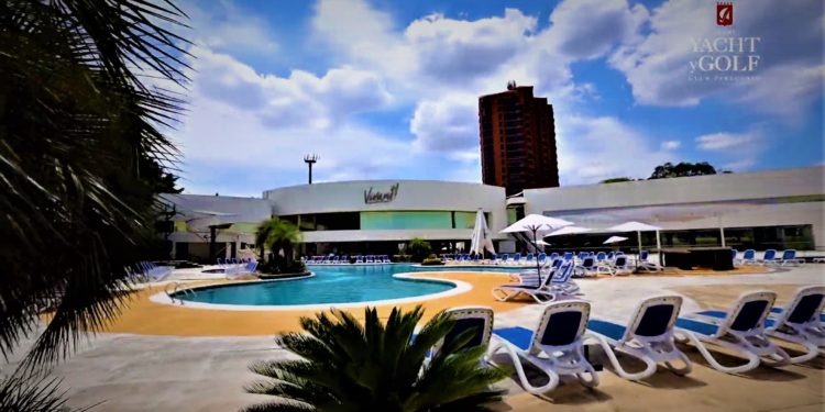 Destino Yacht: Una opción distinta para la escapada de fin de semana