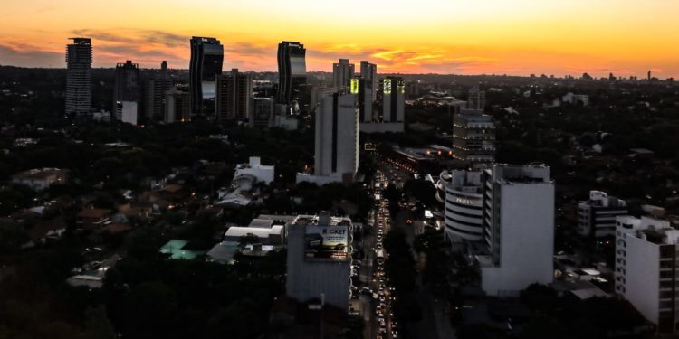 Meteorología anuncia un lunes con ambiente estable en todo el país