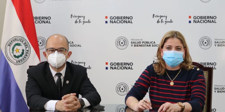 Instan a no relajar las medidas después de recibir la dosis de la vacuna contra el covid-19