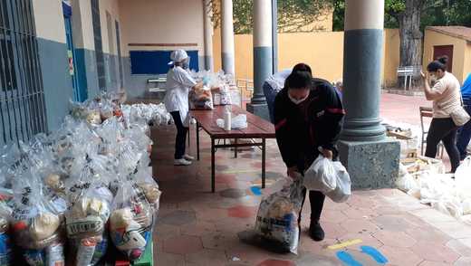 Unas 38 instituciones reciben este martes “kits de alimentos no perecederos»