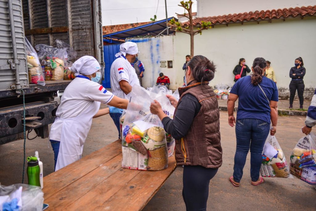 MEC entregó 22.474 kits alimenticios en 35 instituciones educativas de Capital