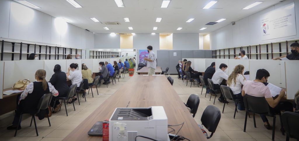 Exitosa prueba de conectividad entre locales de votación y la Justicia Electoral