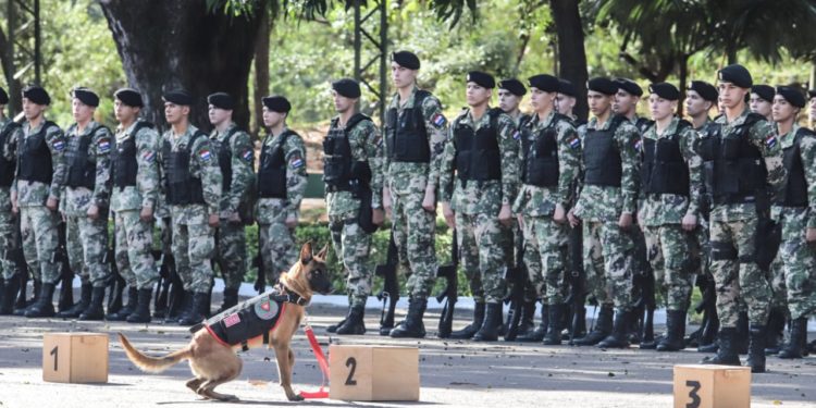 Escolta presidencial recibirá capacitaciones sobre prevención y salud mental Escolta presidencial recibirá capacitaciones sobre prevención y salud mental