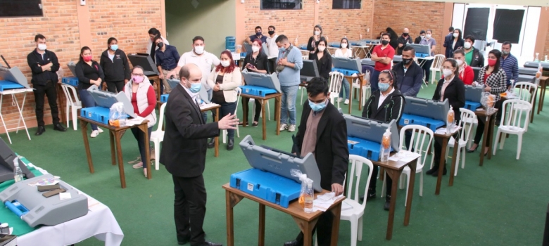 Siguen las capacitaciones a funcionarios electorales departamentales