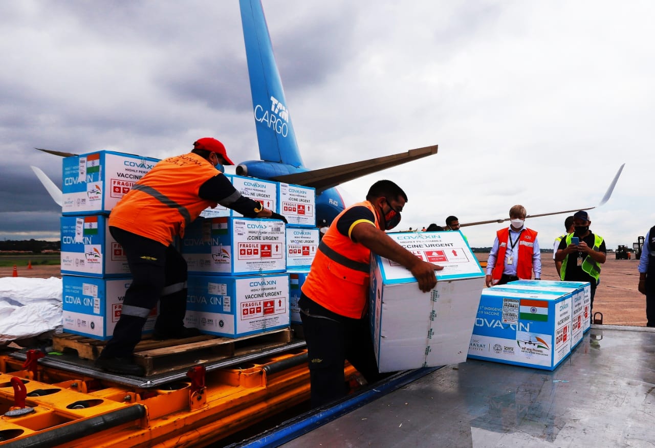 Unas 500.000 vacunas llegarían al país este mayo