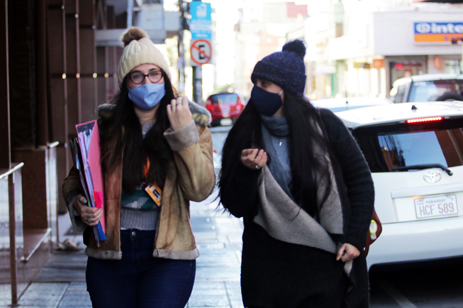 Salud reporta leve descenso de casos e insiste en cumplimiento de medidas