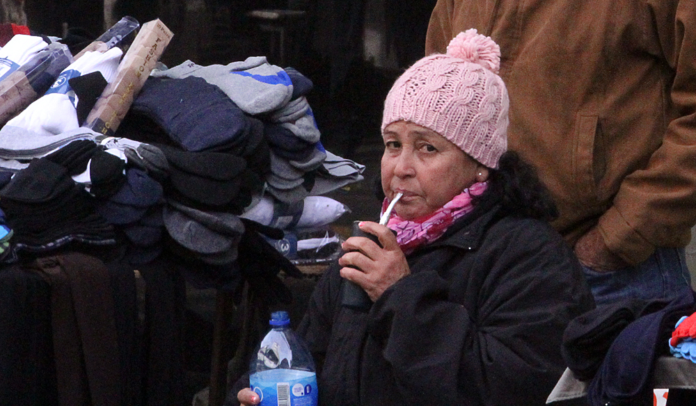 Inicio de semana laboral con mucho frío y vientos del sur