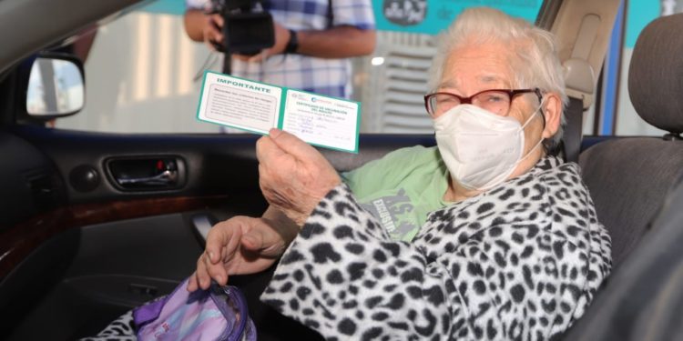 Más de 407.000 dosis de vacuna contra la covid-19 fueron aplicadas