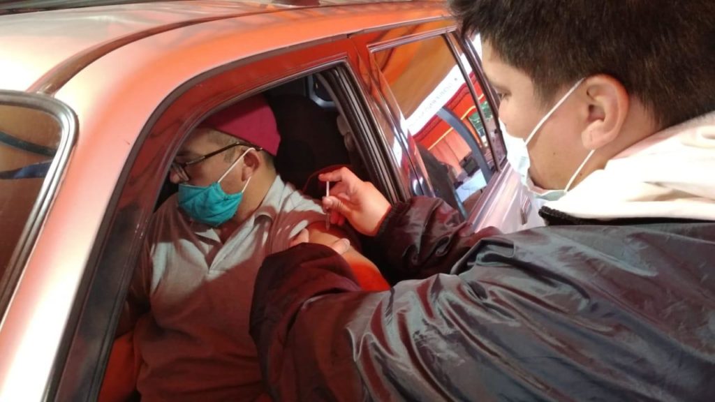 Destacan que más de 14.000 personas de 50 años en adelante se vacunaron en primer día