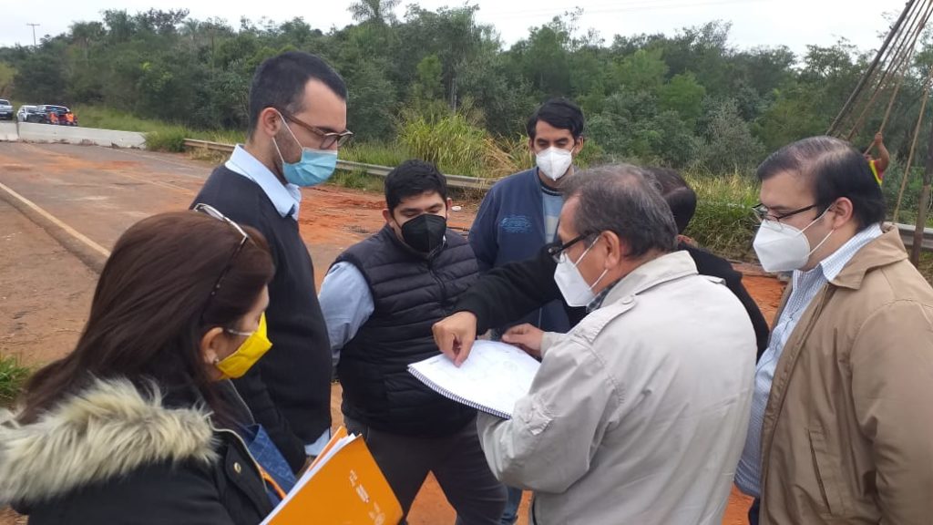 Realizan verificación técnica del puente que colapsó en San Pedro