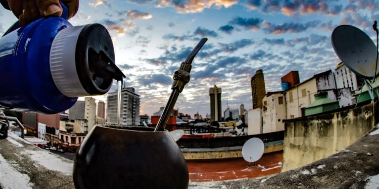 Se anuncian temperaturas frías y vientos del sur para este jueves Se anuncian temperaturas frías y vientos del sur para este jueves