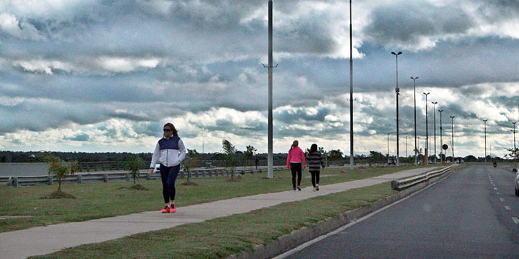 Meteorología anuncia un martes fresco a cálido y con precipitaciones