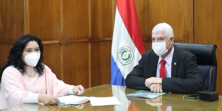 MOPC y Senatur planifican lanzamiento del Circuito turístico en el Chaco MOPC y Senatur planifican lanzamiento del Circuito turístico en el Chaco