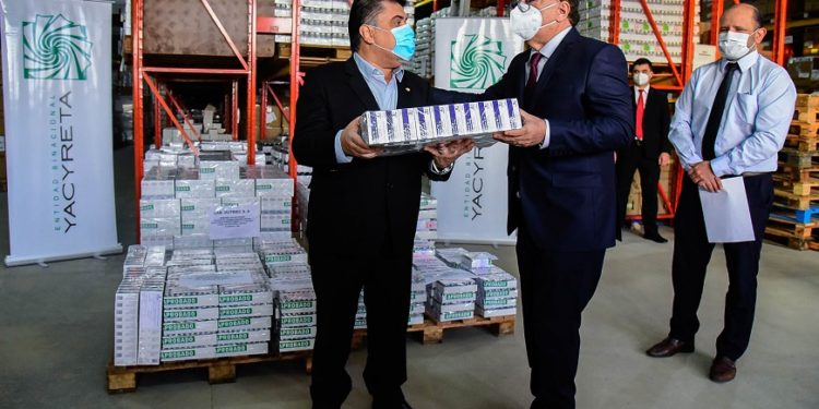 Sistema de salud recibe medicamentos para tratar a pacientes complejos de COVID-19 Sistema de salud recibe medicamentos para tratar a pacientes complejos de COVID-19