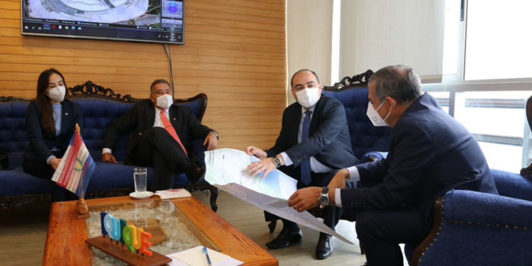 Embajador expuso ventajas del Paraguay para atraer inversión de Iquique y Antofagasta Embajador expuso ventajas del Paraguay para atraer inversión de Iquique y Antofagasta