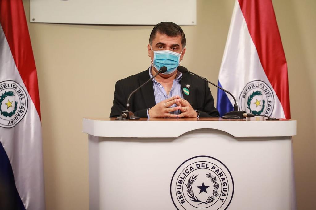 El fin de semana se inmunizarán docentes, policías, militares y trabajadores de prensa