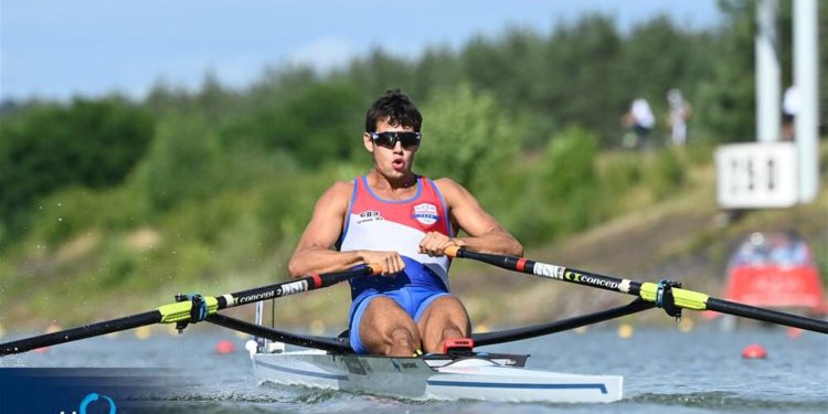 Brillante actuación del remero paraguayo para asegurarse un lugar en la siguiente ronda Brillante actuación del remero paraguayo para asegurarse un lugar en la siguiente ronda