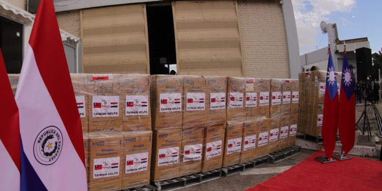 Paraguay recibe segundo lote de concentradores de oxígeno de Taiwán para pacientes covid-19