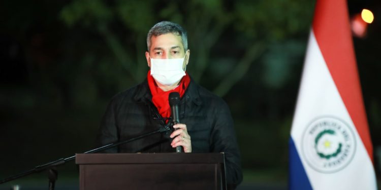 Mandatario resalta gesto de amistad y remarca compromiso con vacunación