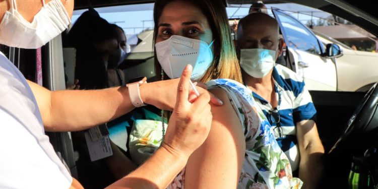 Ministerio de Educación plantea retorno consensuado a clases presenciales en segundo semestre