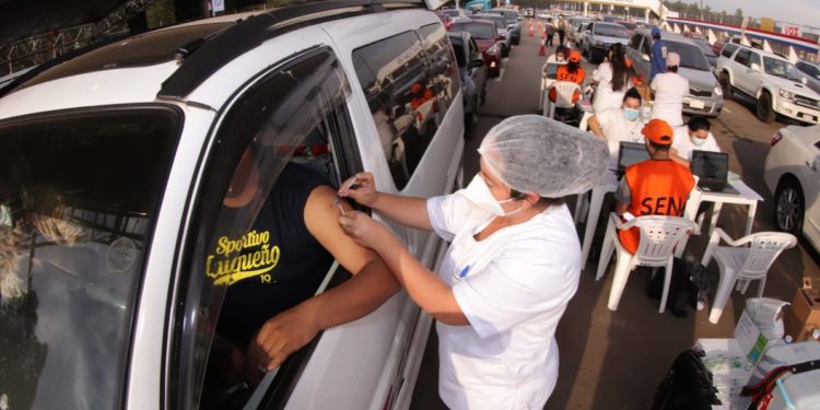 Vacunación anticovid: 1.144.145 personas inmunizadas, según último corte del PAI