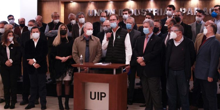 Gremios rechazan Ley de fijación de precios del flete y llaman a una negociación