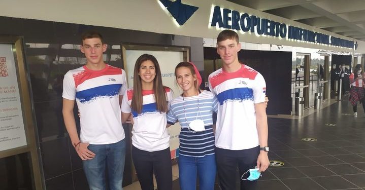 Remeros paraguayos van al mundial Junior de Bulgaria