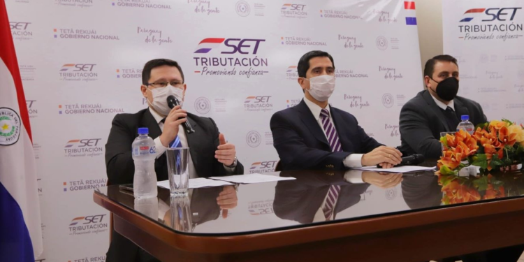 Gobierno crea comité técnico para acordar costos referenciales del transporte de cargas