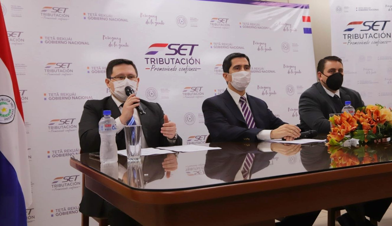 Gobierno crea comité técnico para acordar costos referenciales del transporte de cargas