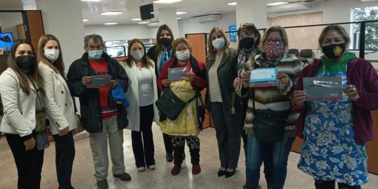 BNF otorgó créditos a vendedores de yuyos del Mercado 4 afectados por incendio