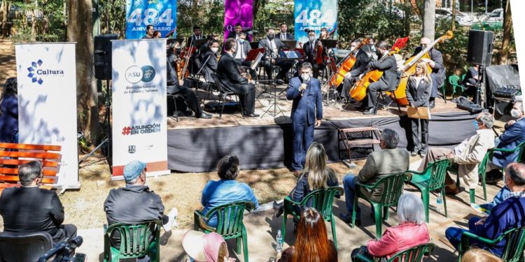 Rindieron homenaje a José Asunción Flores y su legado musical