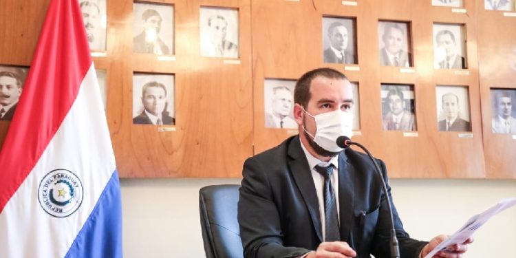 Hacienda celebra aporte de US$ 250 millones del FMI a favor de Paraguay