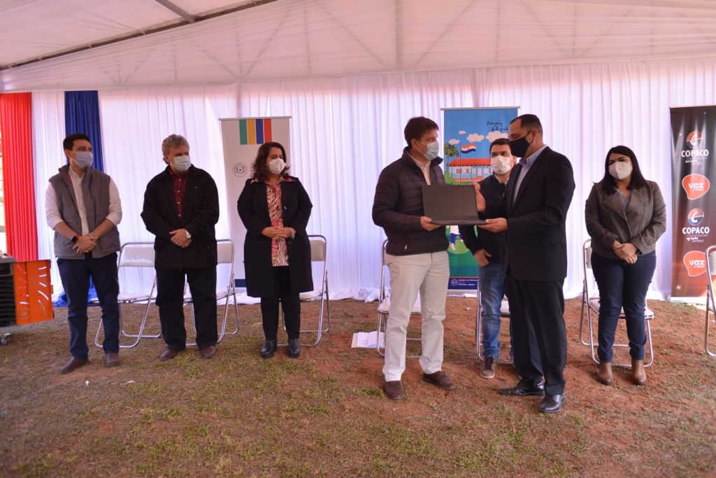 MEC y Mitic inician intervenciones para dar conectividad a 100.000 estudiantes