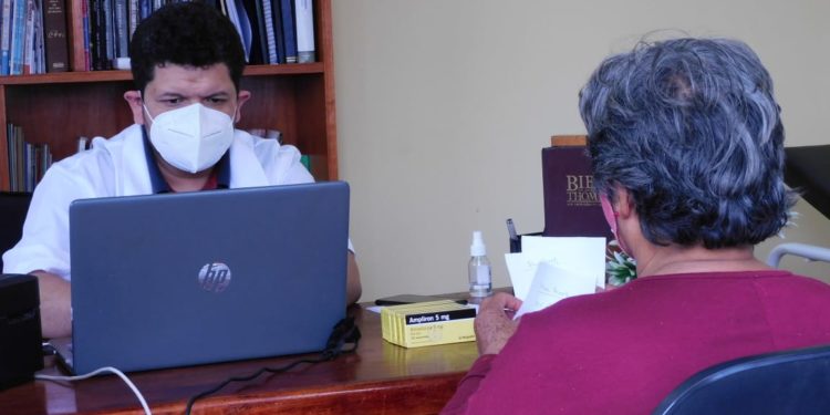 Misión Presbiteriana el Renuevo realiza ferias médicas en distintas ciudades