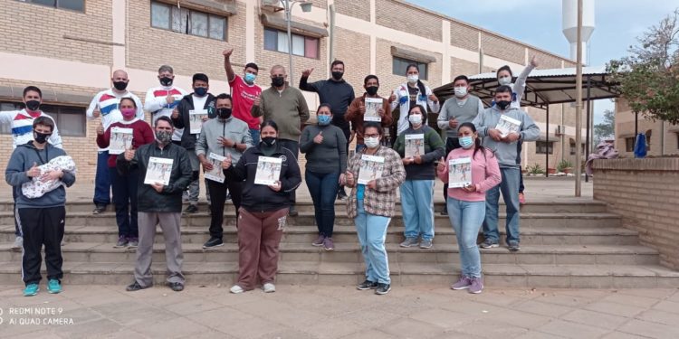 Culminan capacitación a docentes de Educación Física y Deportes