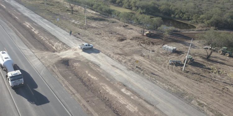 MOPC inicia el acceso de Xámox Kásek a la ruta Transchaco MOPC inicia el acceso de Xámox Kásek a la ruta Transchaco