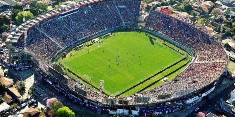 Vuelve el público a los estadios para la séptima fecha