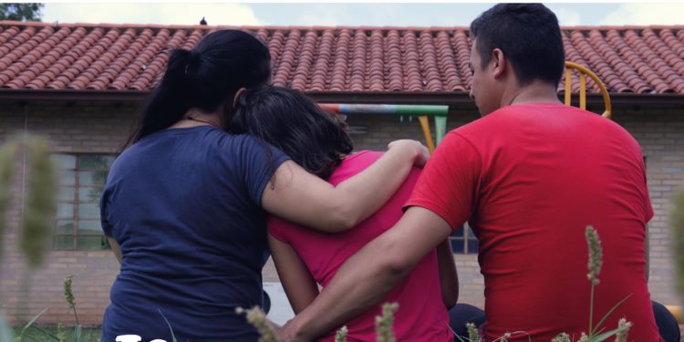 Lanzan convocatoria para adoptar a adolescentes que buscan familia Lanzan convocatoria para adoptar a adolescentes que buscan familia