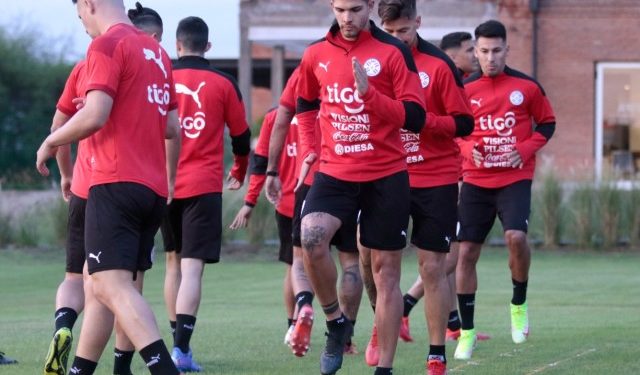 La Albirroja cerró preparativos y espera por Venezuela La Albirroja cerró preparativos y espera por Venezuela